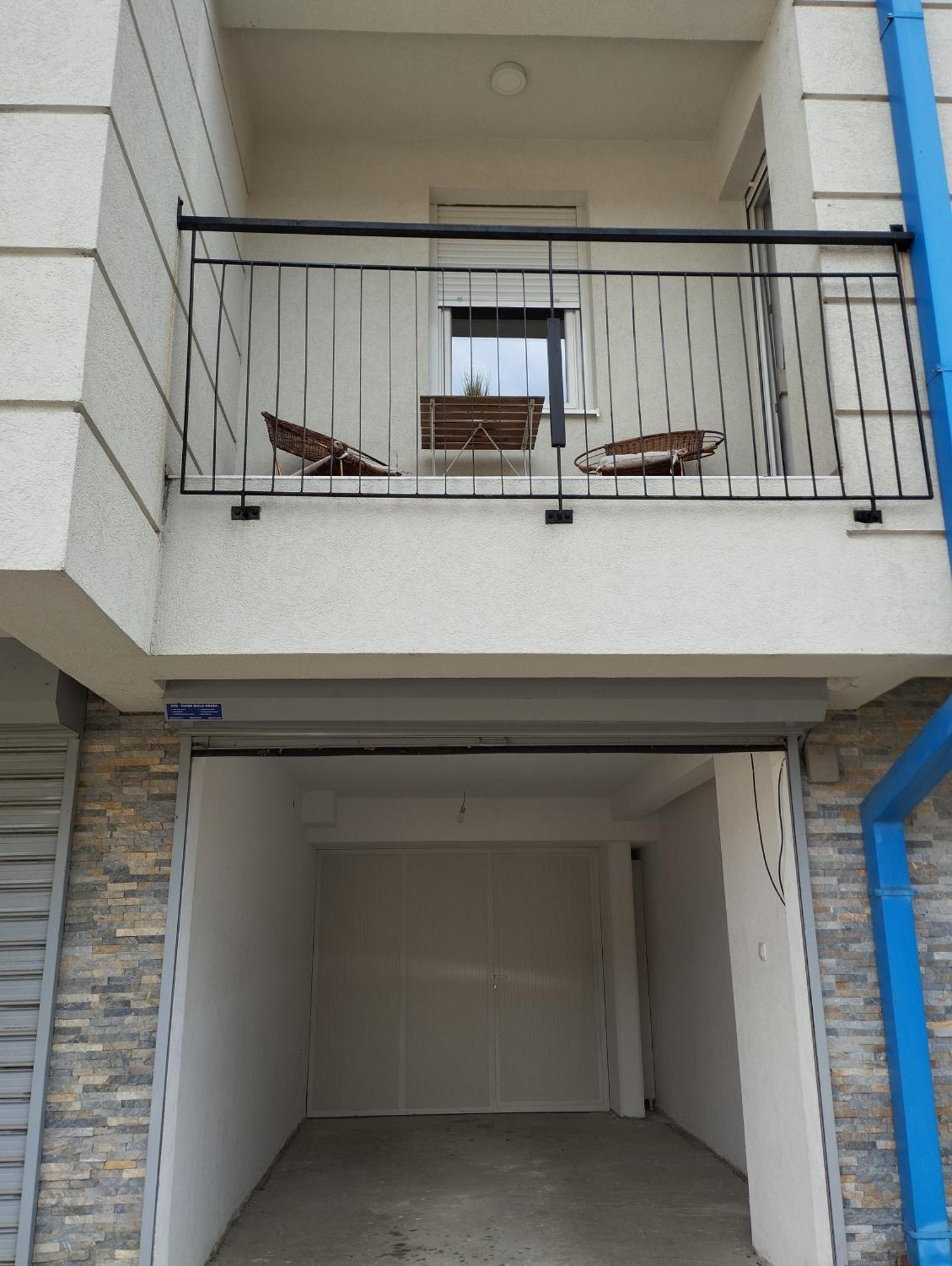 Cvetkovic Lux Аpartmani & Free Garaza Appartement Vrnjačka Banja Buitenkant foto