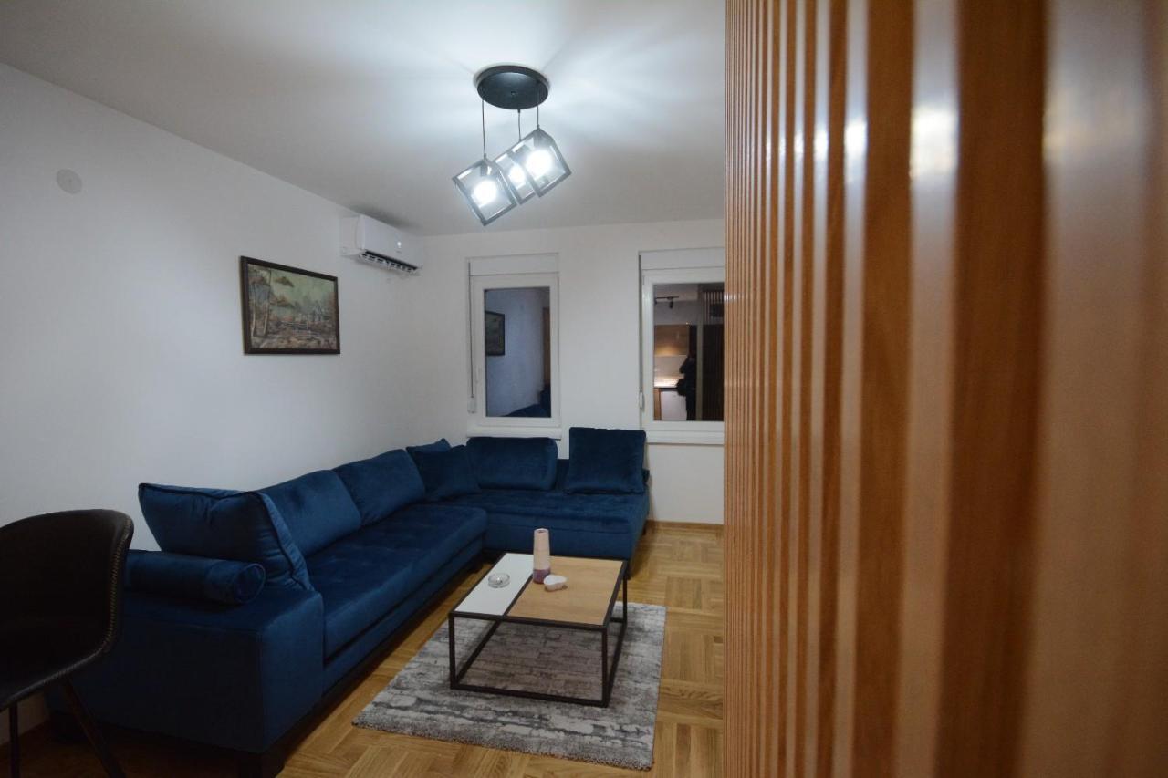 Cvetkovic Lux Аpartmani & Free Garaza Appartement Vrnjačka Banja Buitenkant foto