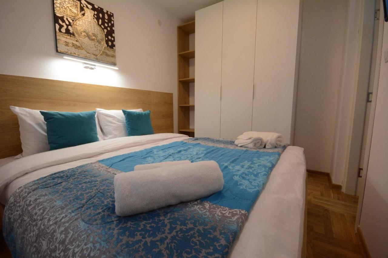 Cvetkovic Lux Аpartmani & Free Garaza Appartement Vrnjačka Banja Buitenkant foto